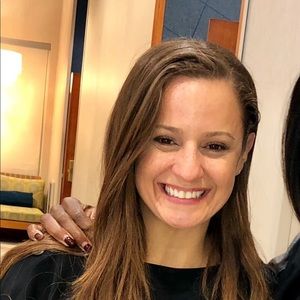 Meet your Posher, Daniela